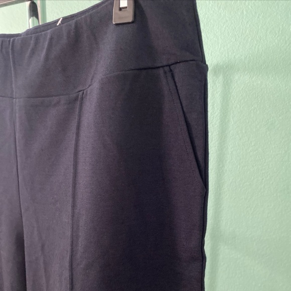Garnet Hill Comfort Cropped Wide Leg Dark Blue Pants Sz XL.(J-8) - Picture 10 of 11